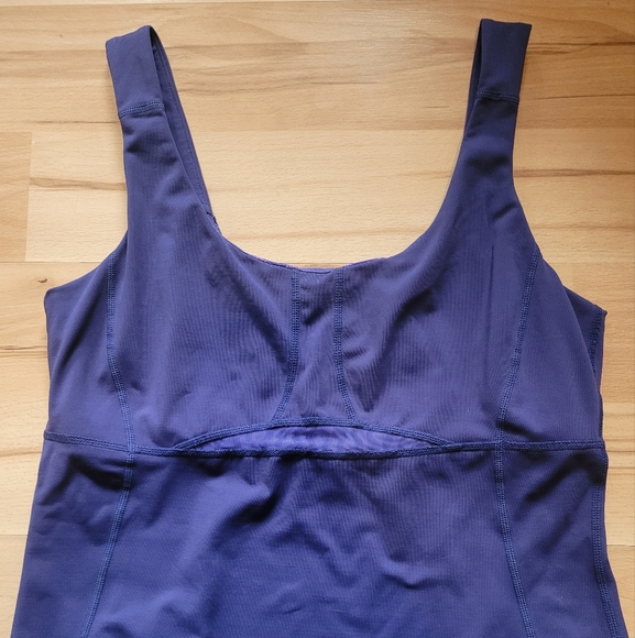 Lululemon Yoga Tank - Picture 2 of 5